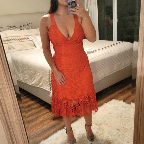 DIANE VON FURSTENBERG Tiana Lace Flounce Dress 6 - Picture 5 of 9